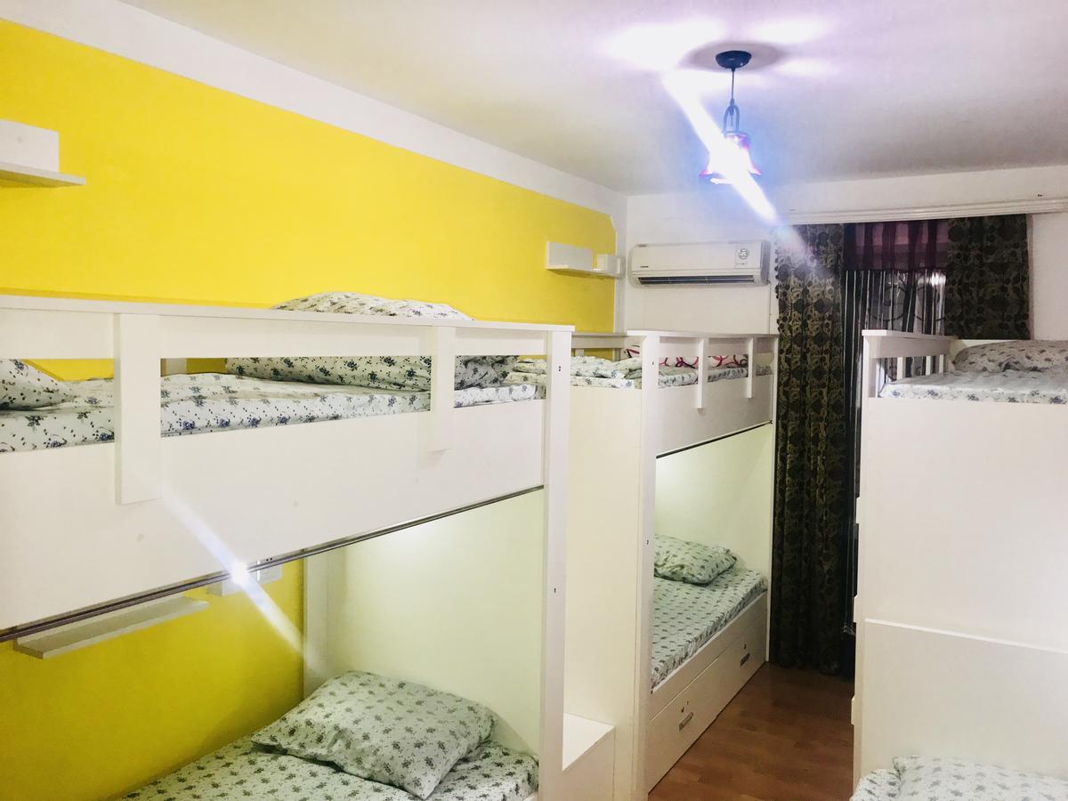 Check-In Hostel باكو المظهر الخارجي الصورة