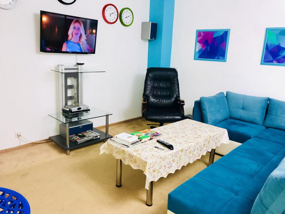 Check-In Hostel باكو المظهر الخارجي الصورة