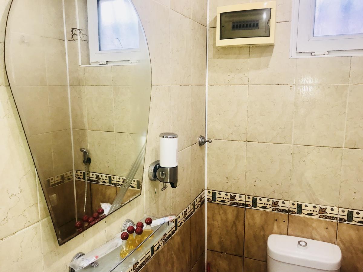 Check-In Hostel باكو المظهر الخارجي الصورة