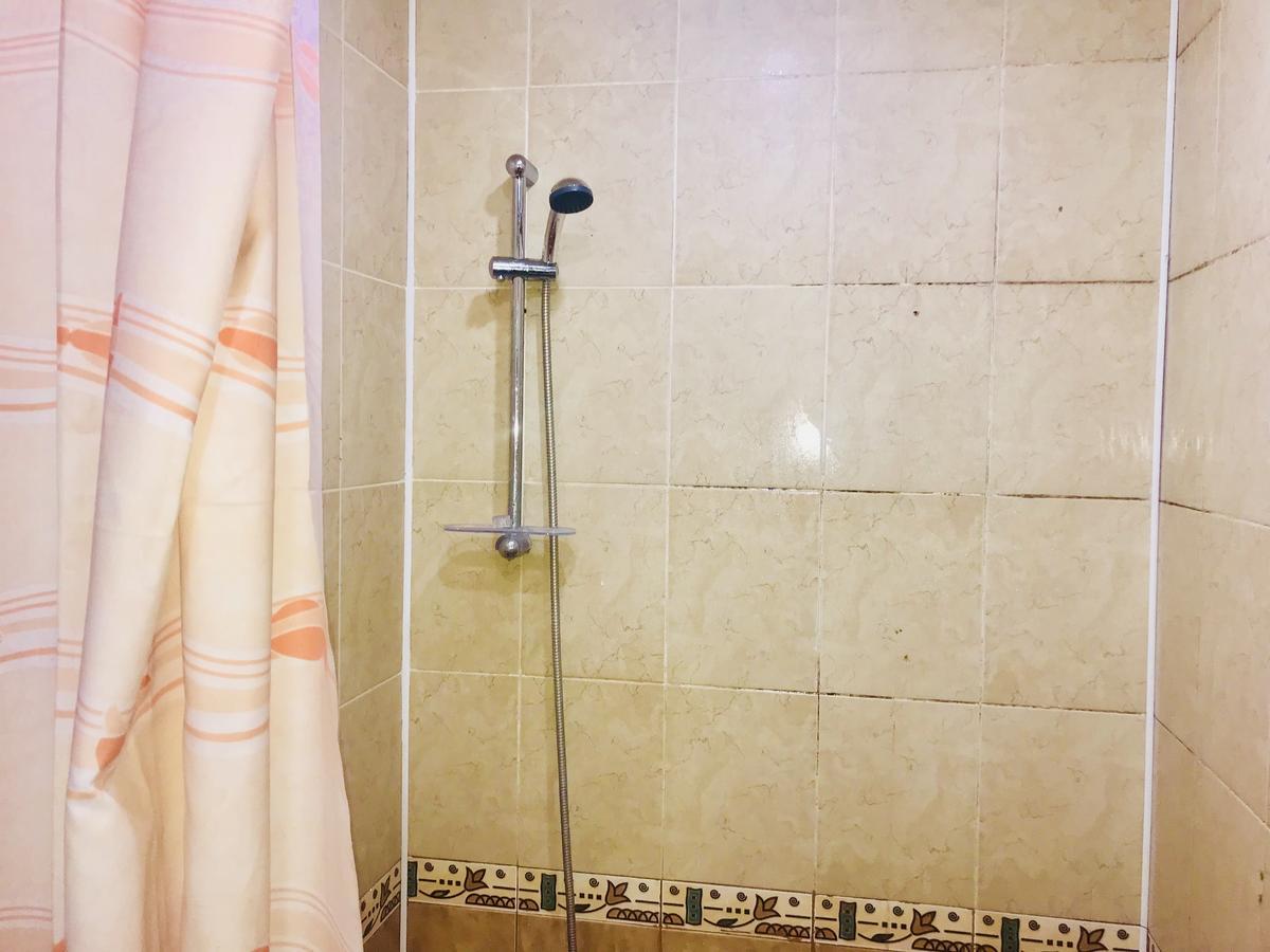 Check-In Hostel باكو المظهر الخارجي الصورة